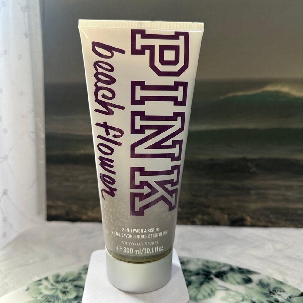 New Victorias Secret Pink 2-In-1 Body Scrub & Wash Beach Flower Tube
